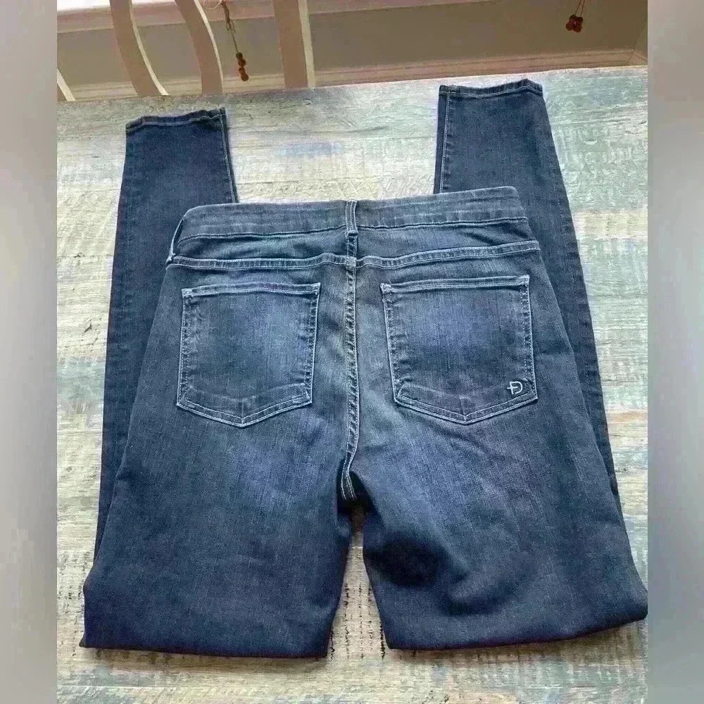 Fidelity Belvedere Mid Rise Skinny Jeans Size 28